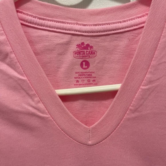 Pink Dominican Republic Graphic T-Shirt - Picture 3 of 4